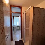 Conveniente, Tranquilla Con Parcheggio Дом отдыха Беллуно