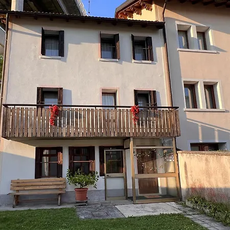 Conveniente, Tranquilla Con Parcheggio Belluno