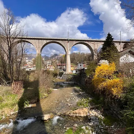 Holiday home Conveniente, Tranquilla Con Parcheggio *