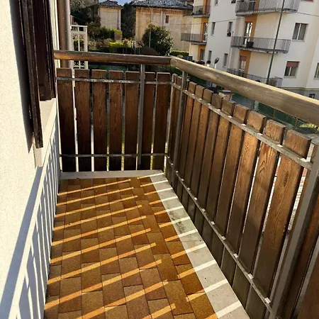 Conveniente, Tranquilla Con Parcheggio *